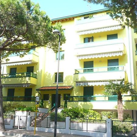Residence Pineta - Agenzia Cocal カオルレ エクステリア 写真